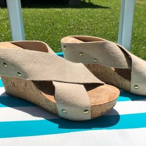 Lucky Brand Wedge Sandal